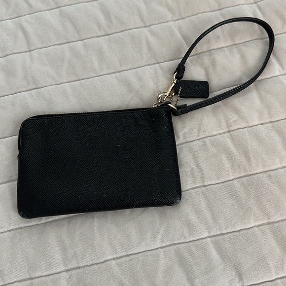 Coach Black Leather wristlet - Picture 2 of 6